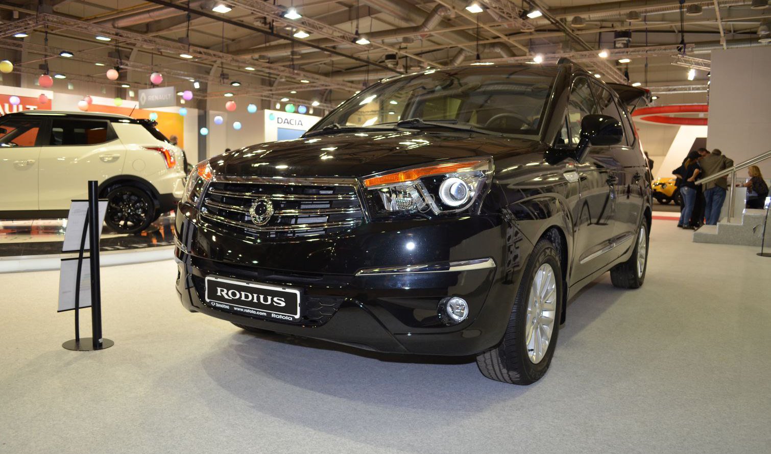 SsangYong Rodius technical specifications and fuel economy